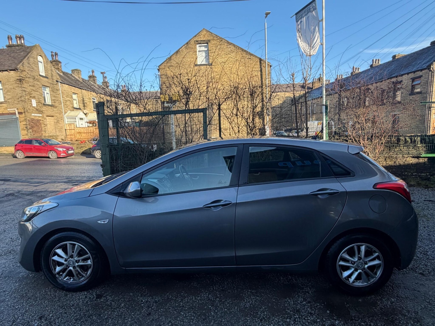 Used Hyundai i30 2013 for sale - 77351365: Photo 4