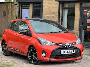 Used Toyota Yaris 2016 for sale - 78475338: Photo