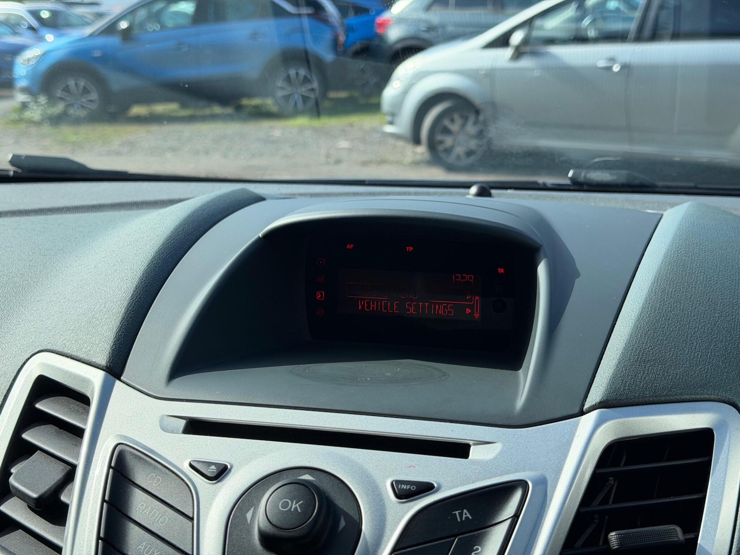 Used Ford Fiesta 2009 for sale - 78058577: Photo 32