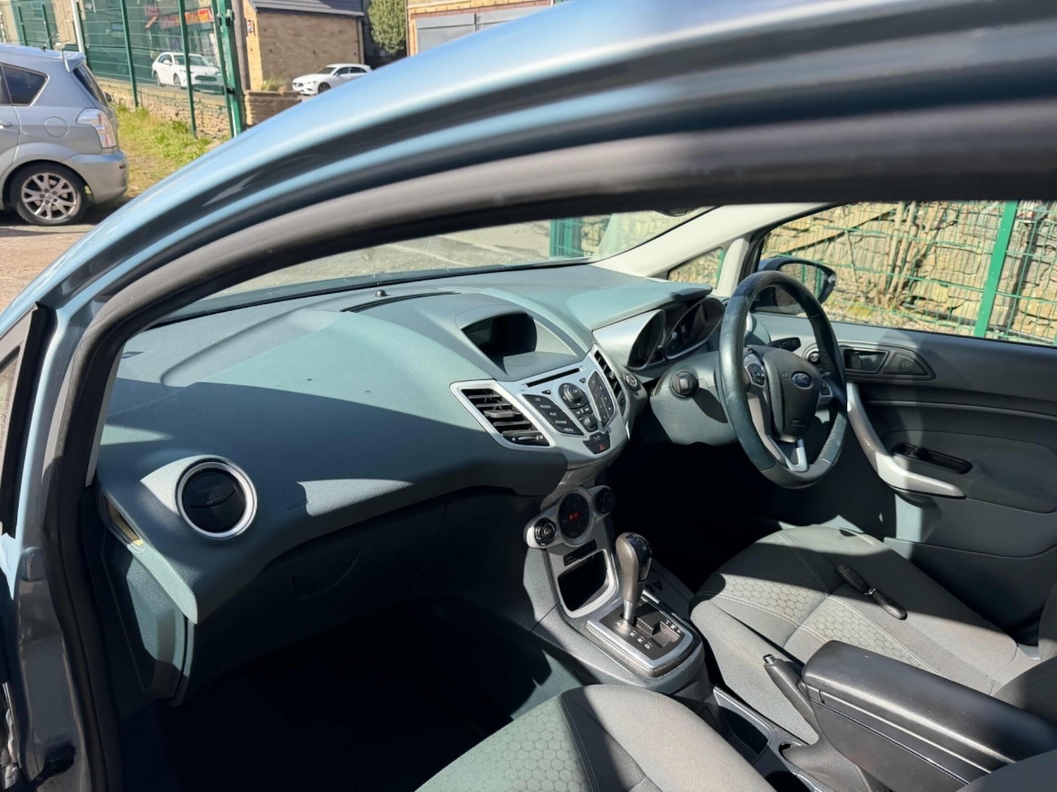 Used Ford Fiesta 2009 for sale - 78058577: Photo 9