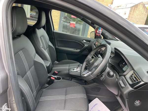 Used Renault Captur 2024 for sale - 75040732: Photo 17