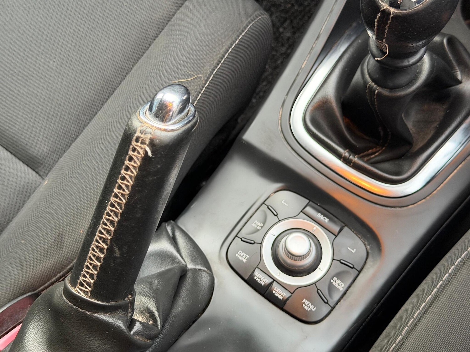 Used Renault Megane 2013 for sale - 76499827: Photo 36