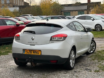 Used Renault Megane 2013 for sale - 76499827: Photo