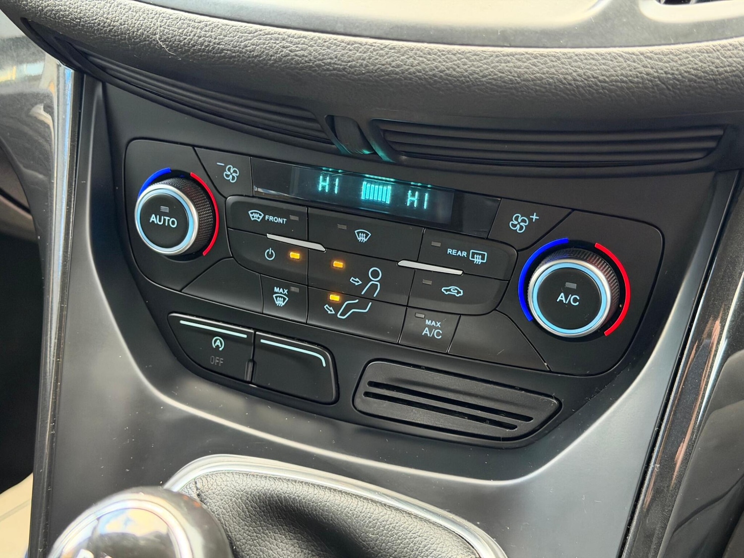 Used Ford Kuga 2018 for sale - 77626092: Photo 15