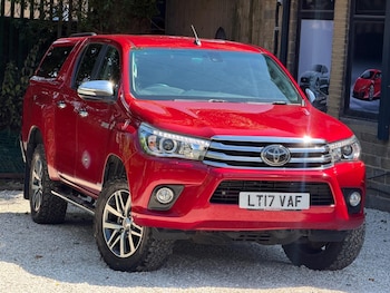 Used Toyota Hilux 2017 for sale - 79212006: Photo
