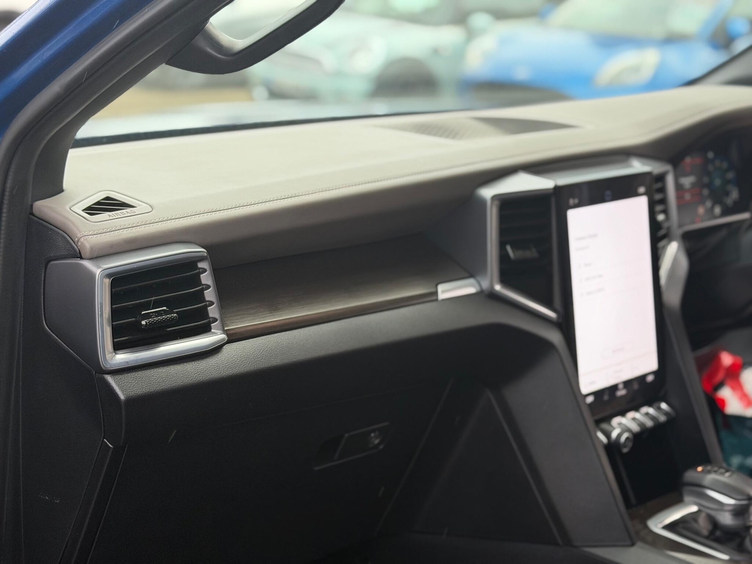 Used Volkswagen Amarok 2023 for sale - 77060146: Photo 38