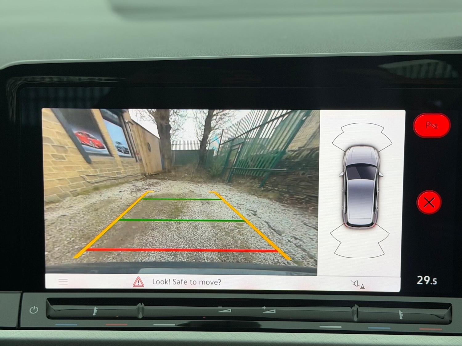 Used Volkswagen Golf 2020 for sale - 77425983: Photo 40