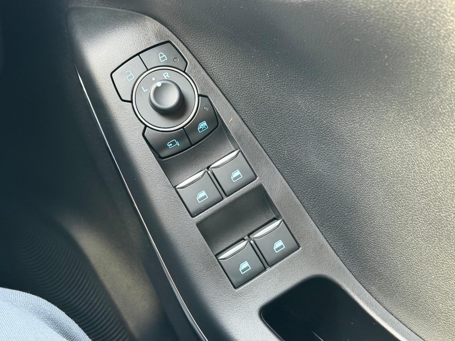 Used Ford Puma 2024 for sale - 76666945: Photo 20