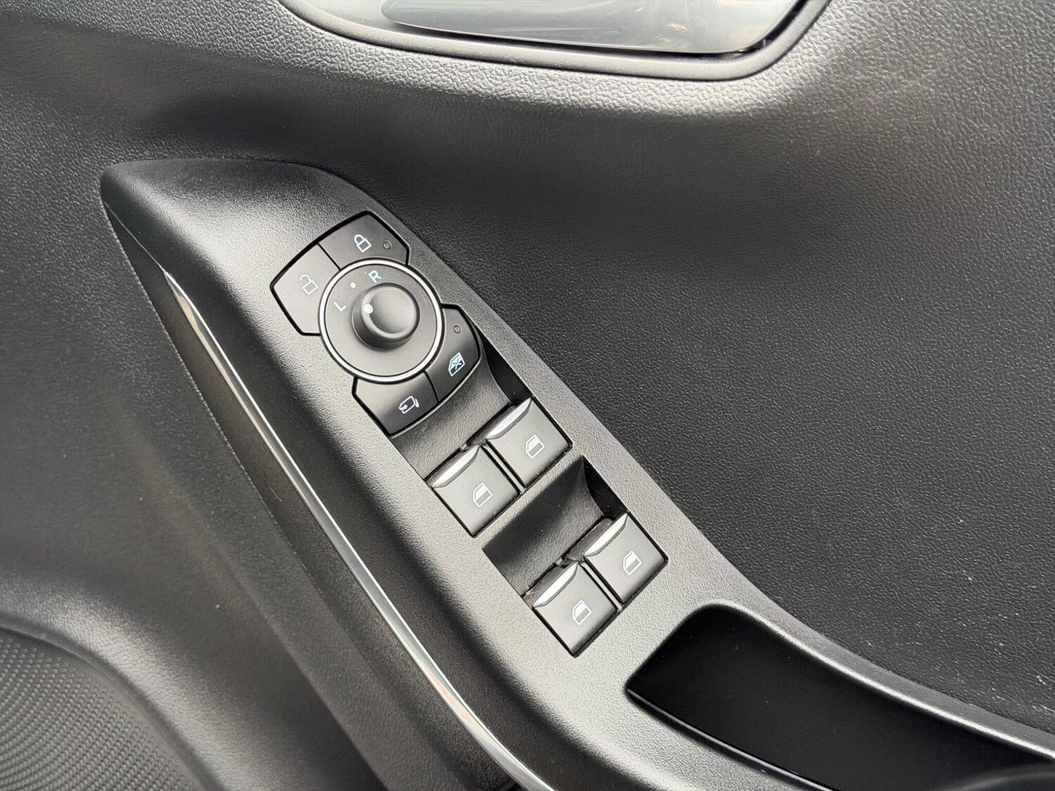 Used Ford Puma for sale - 77684130: Photo 33