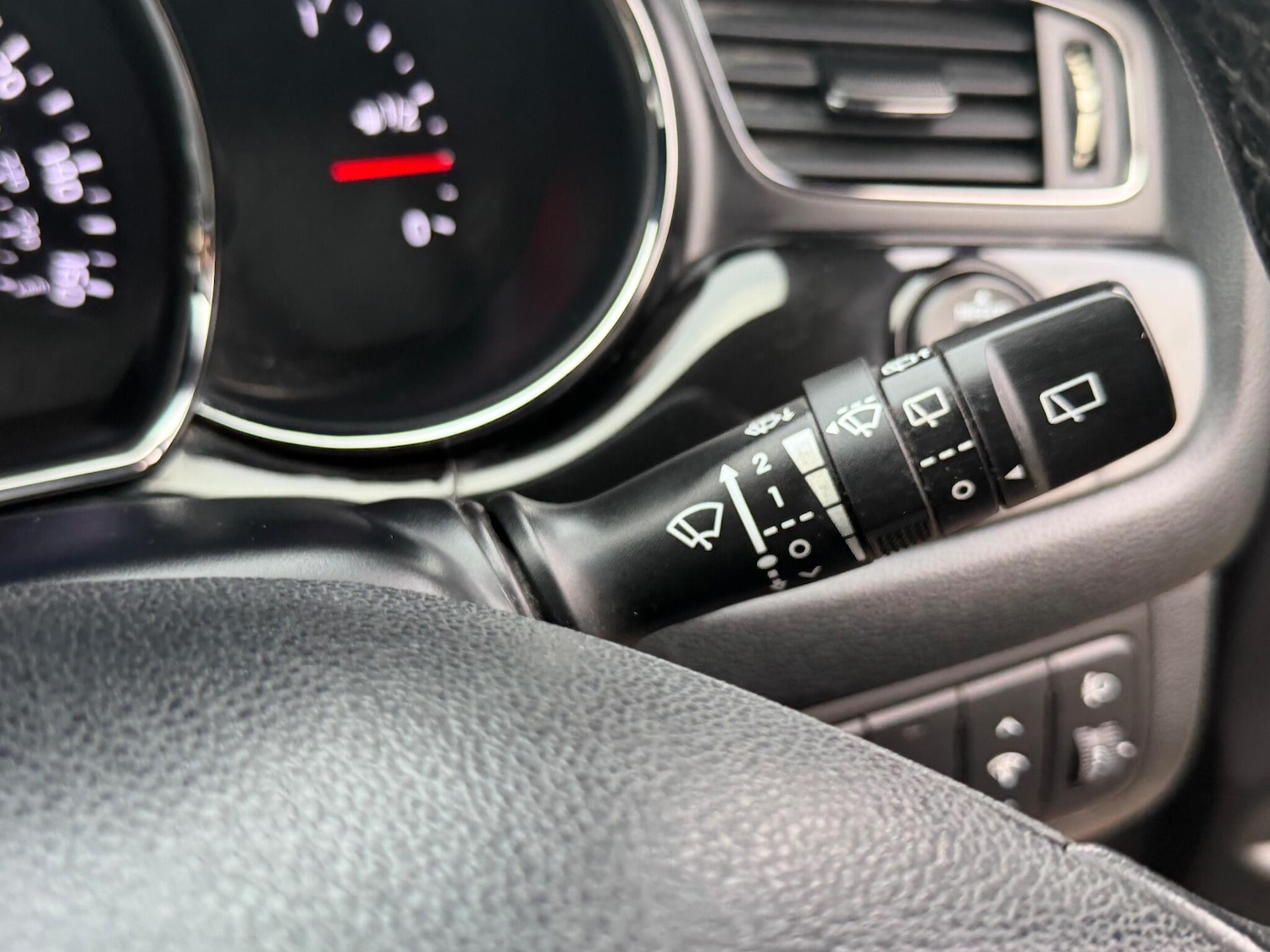 Used Kia Pro Ceed 2014 for sale - 77191622: Photo 22