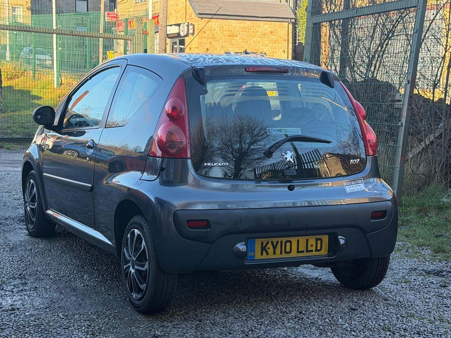 Used Peugeot 107 for sale - 76824838: Photo 7