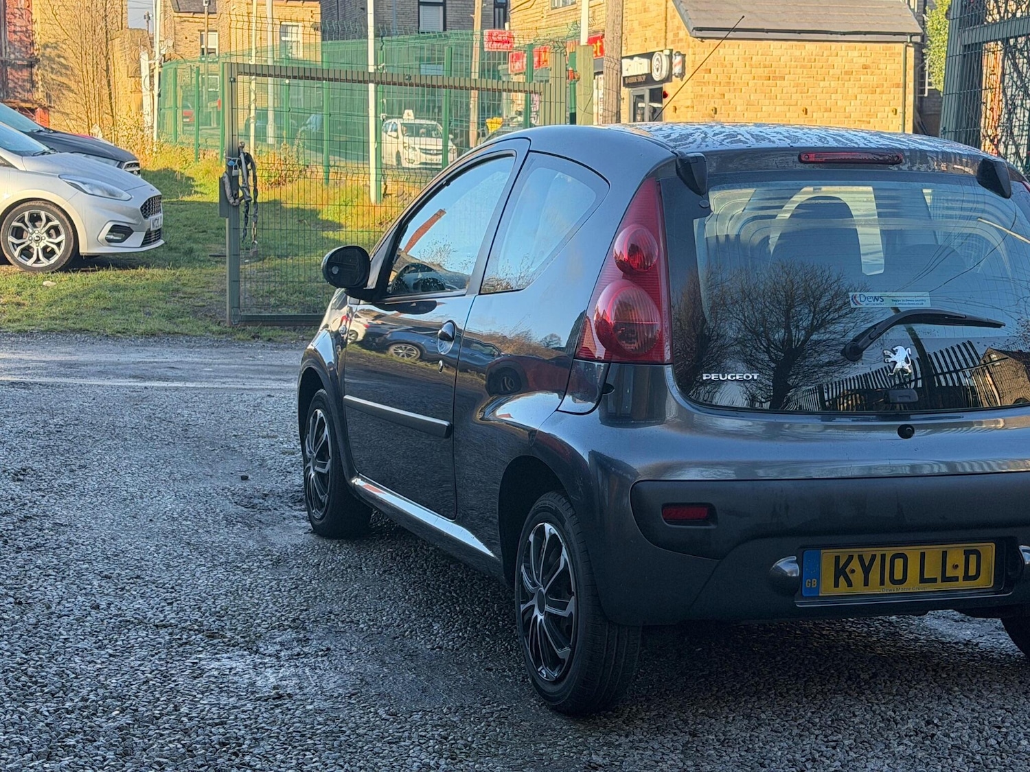 Used Peugeot 107 for sale - 76824838: Photo 9