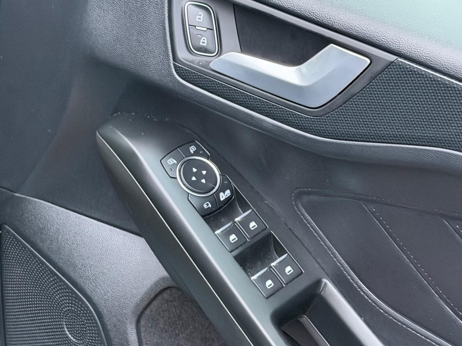 Used Ford Focus for sale - 77808218: Photo 27