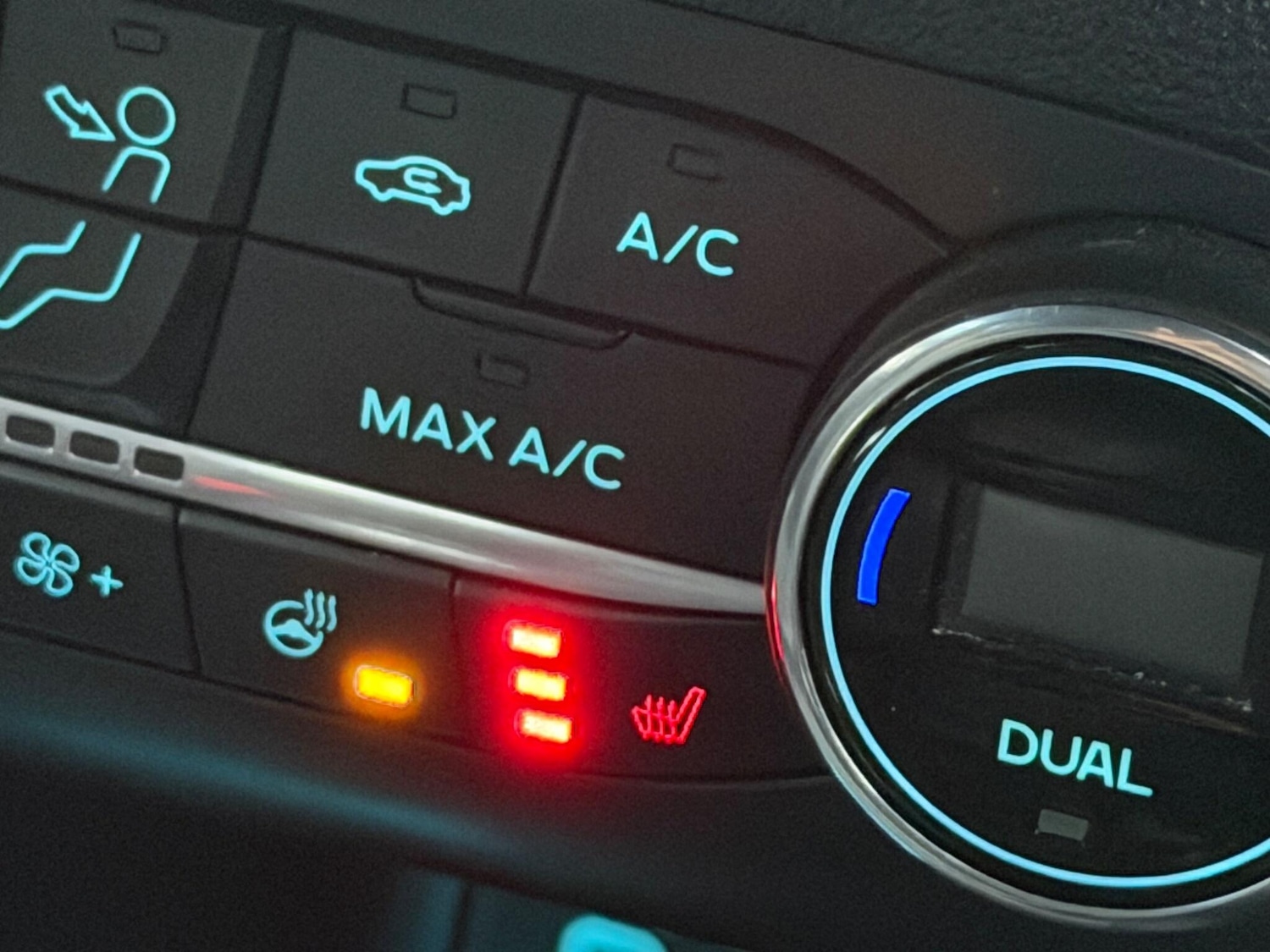 Used Ford Focus for sale - 77808218: Photo 32