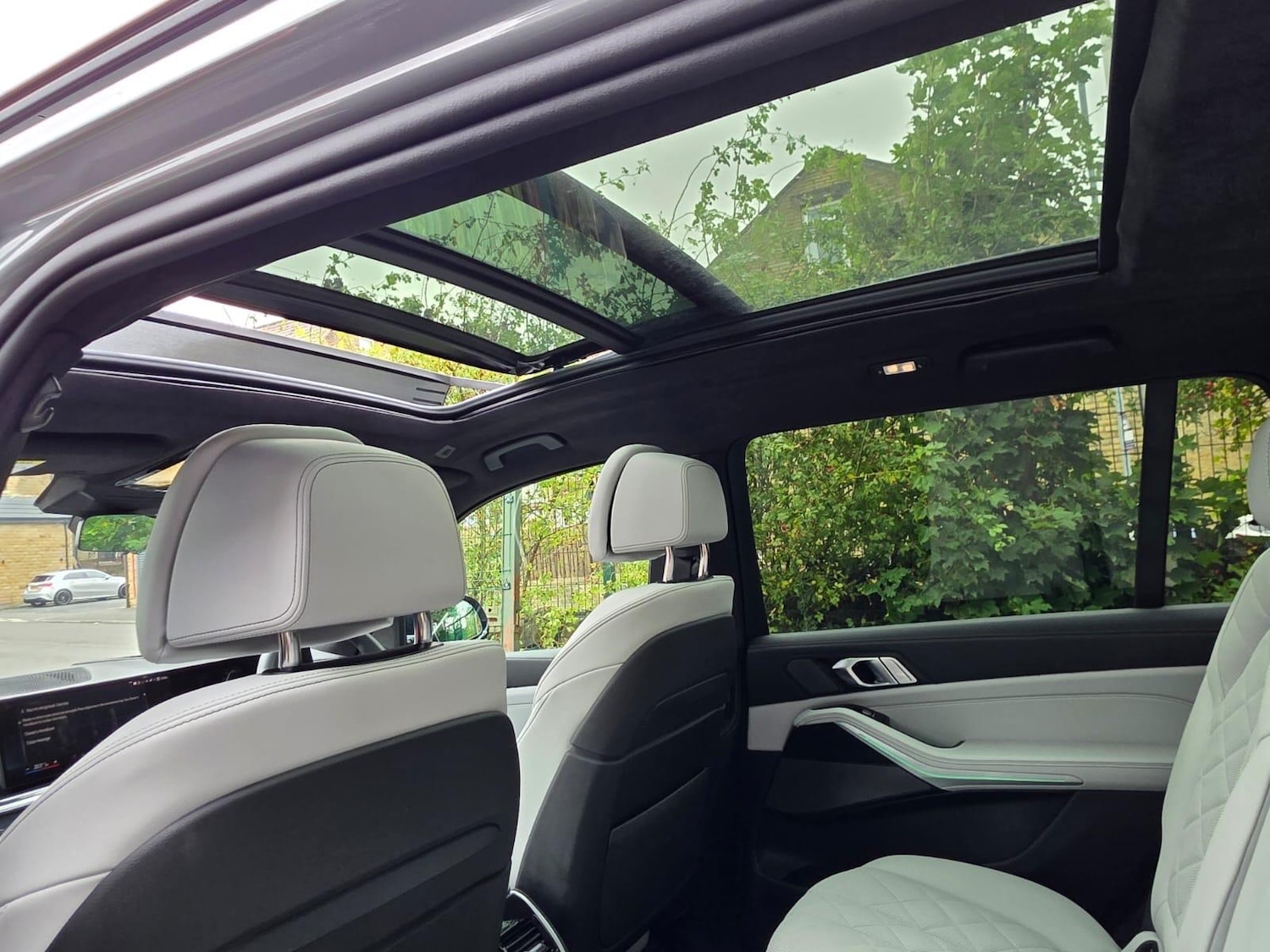 Used BMW X7 2024 for sale - 76989923: Photo 8