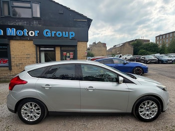 Used Ford Focus 2011 for sale - 78999272: Photo