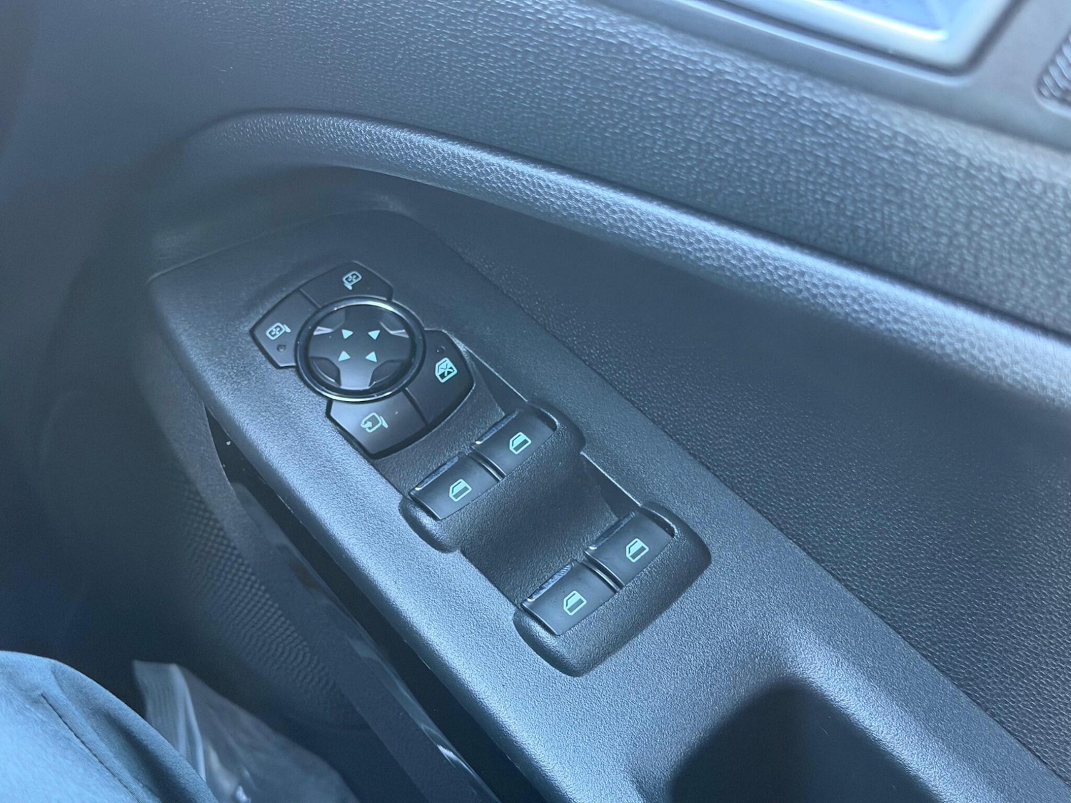 Used Ford Ecosport 2018 for sale - 76700883: Photo 10