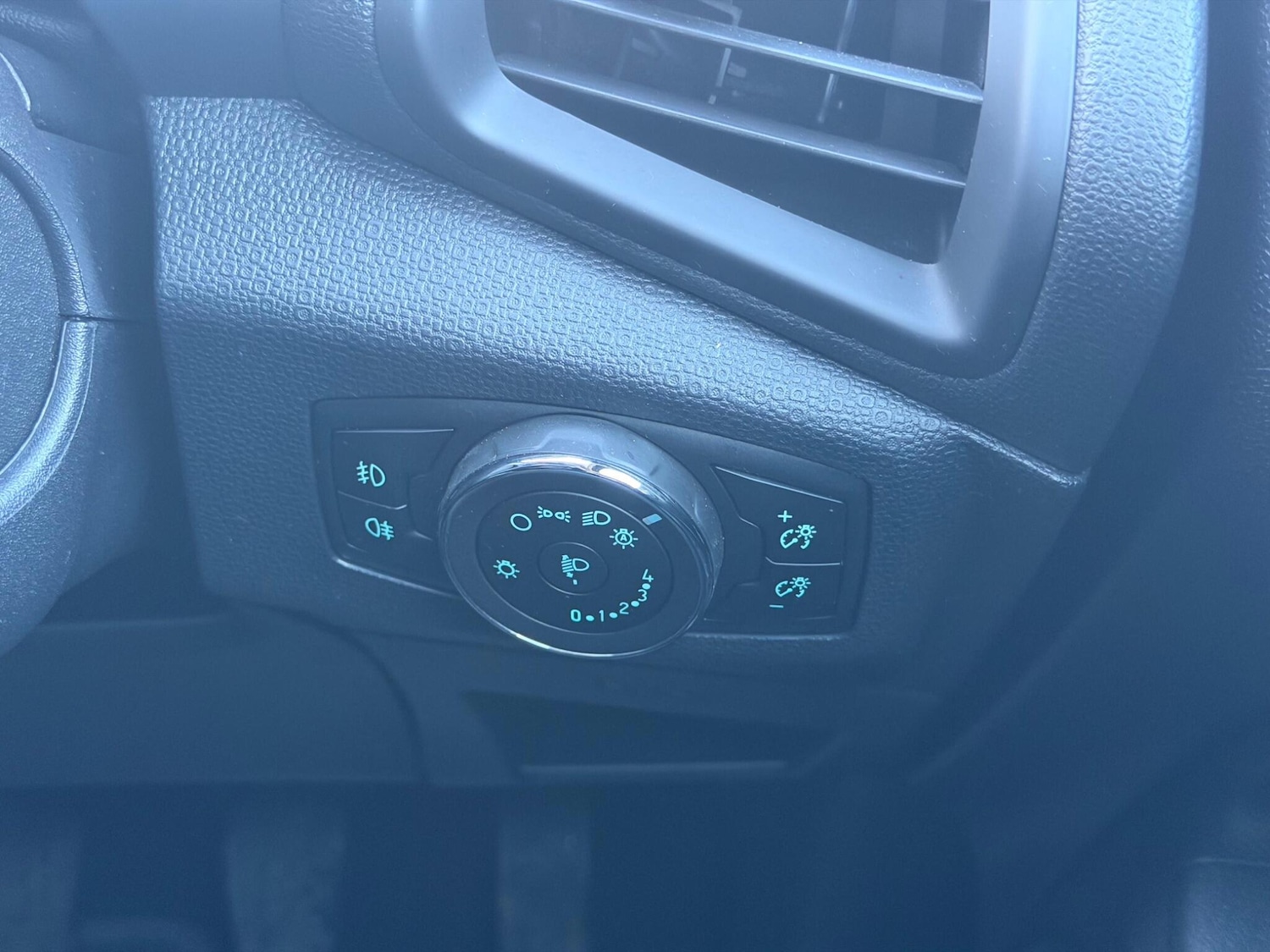 Used Ford Ecosport 2018 for sale - 76700883: Photo 12