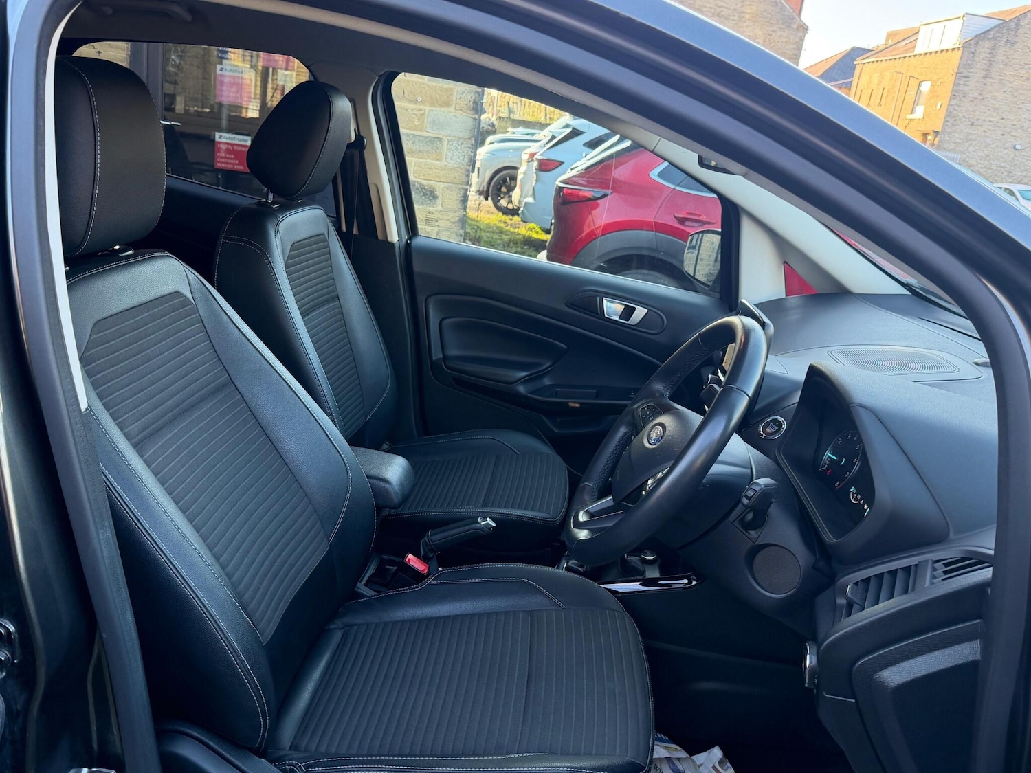 Used Ford Ecosport 2018 for sale - 76700883: Photo 32