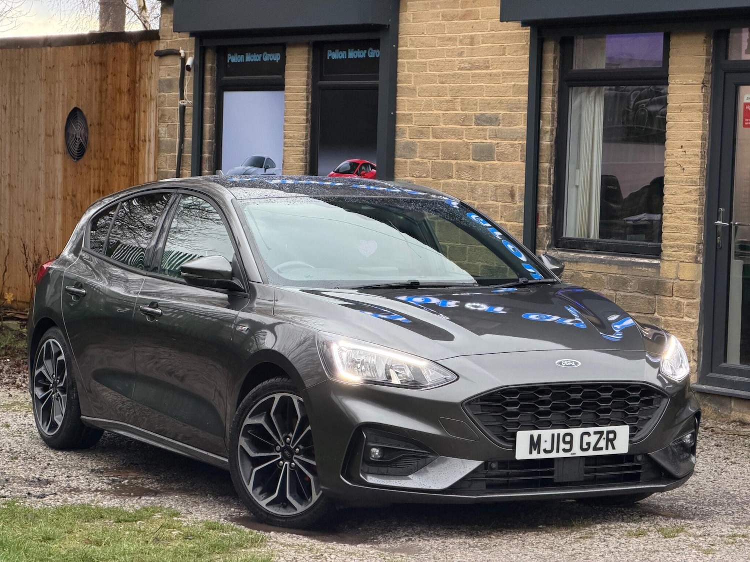 Used Ford Focus 2019 for sale - 76898720: Photo 1