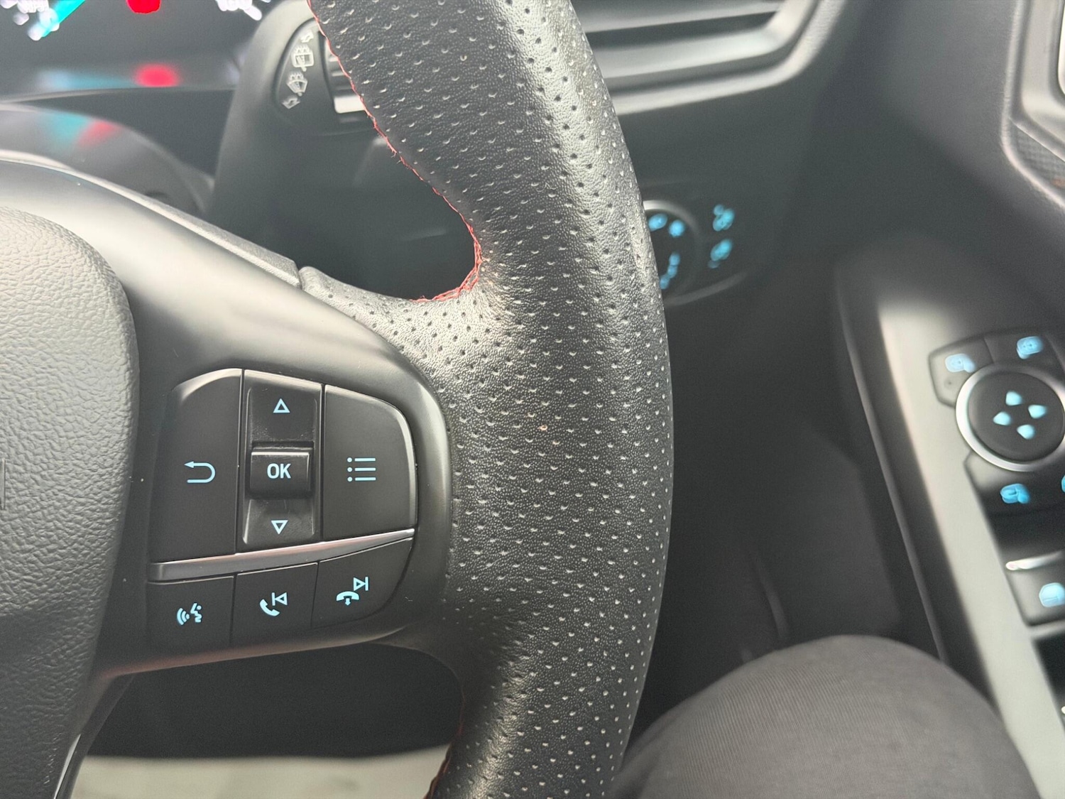 Used Ford Focus 2019 for sale - 76898720: Photo 34