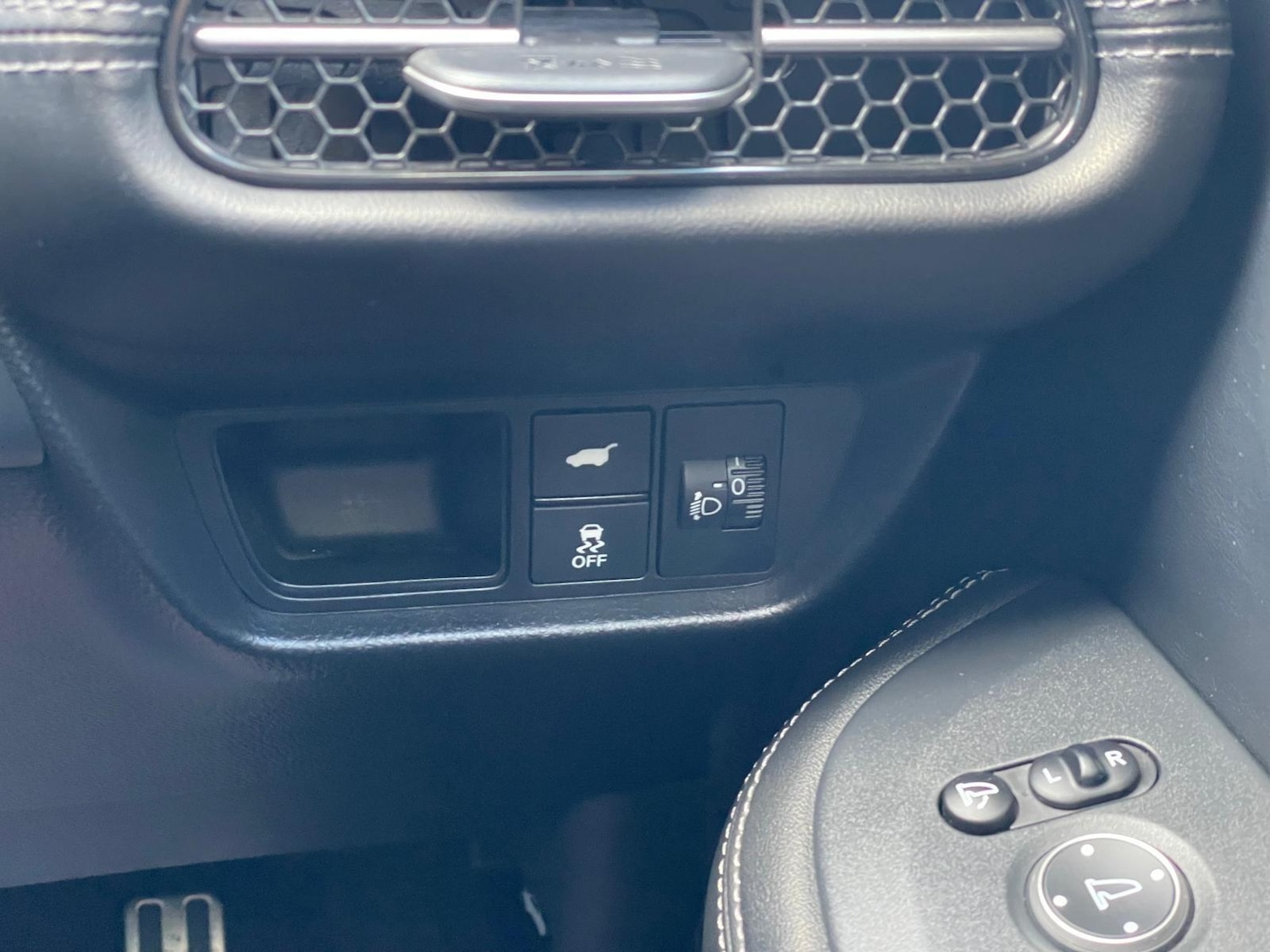 Used Honda ZR-V 2024 for sale - 76026479: Photo 18