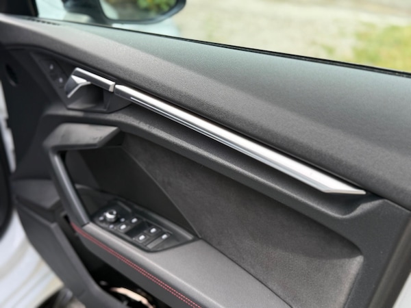 Used Audi RS3 2024 for sale - 75729600: Photo 31