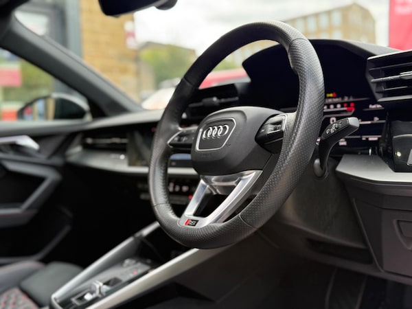 Used Audi RS3 2024 for sale - 75729600: Photo 34