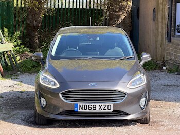 Used Ford Fiesta 2018 for sale - 78430098: Photo