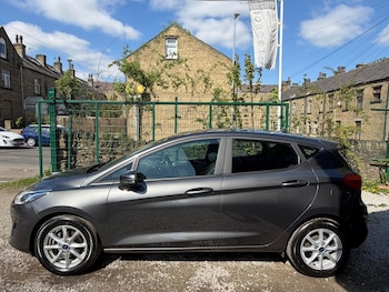 Used Ford Fiesta 2018 for sale - 78430098: Photo