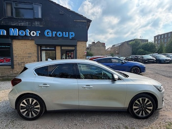Used Ford Focus 2022 for sale - 78998948: Photo