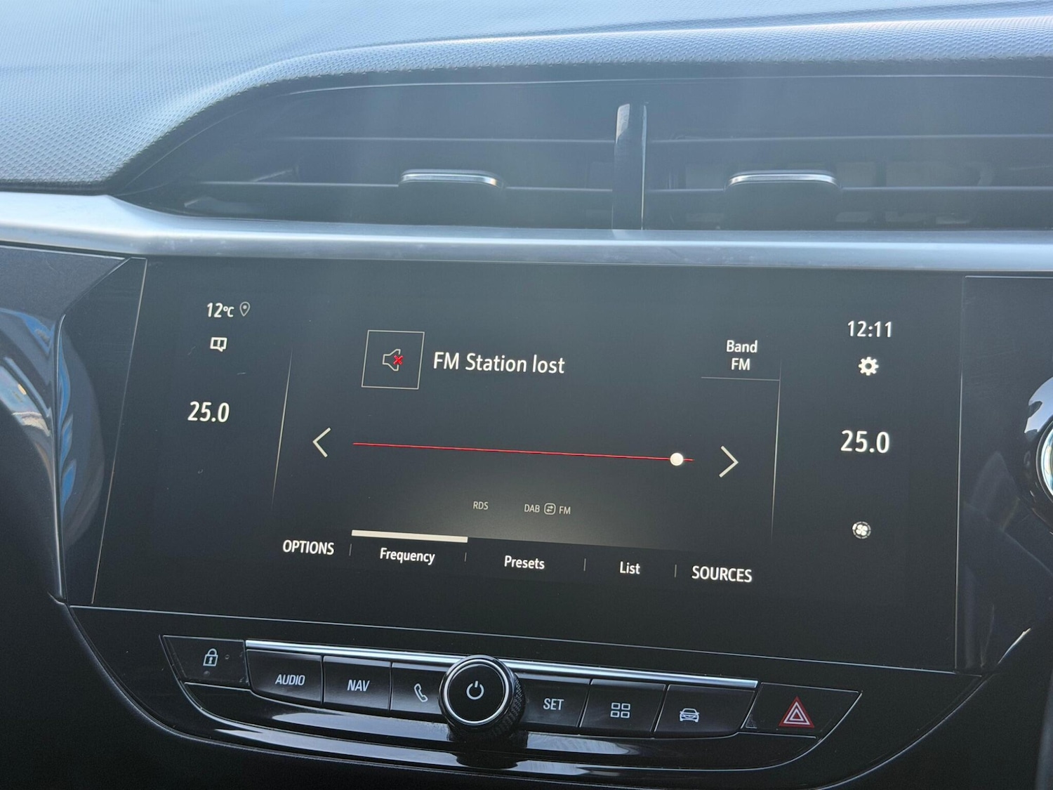 Used Vauxhall Corsa for sale - 77957927: Photo 19