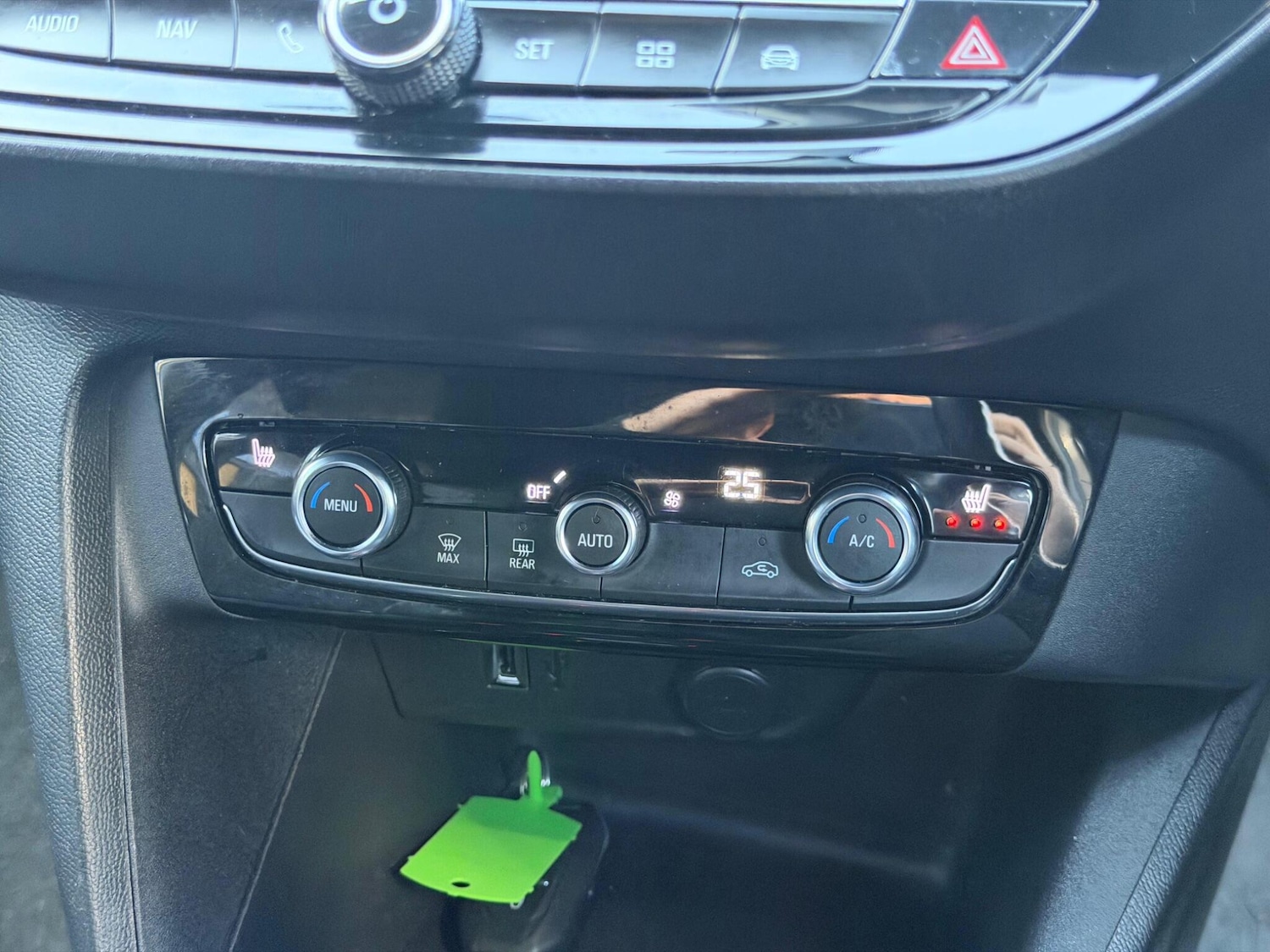 Used Vauxhall Corsa for sale - 77957927: Photo 34