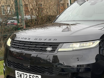 Used Land Rover Range Rover Sport 2022 for sale - 77029911: Photo