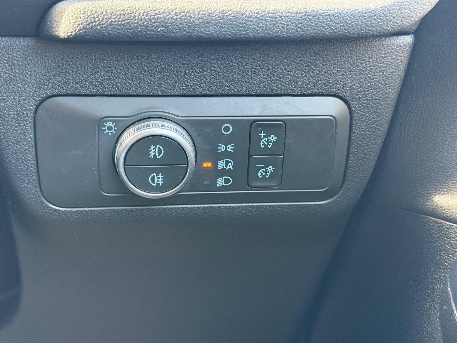 Used Ford Kuga 2020 for sale - 77647039: Photo 15