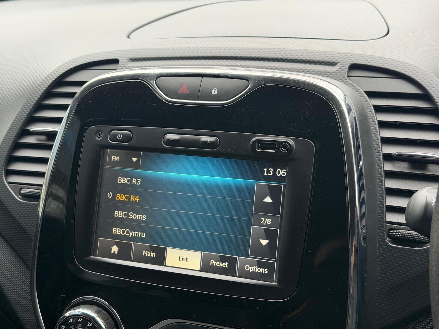 Used Renault Captur 2015 for sale - 77510698: Photo 36