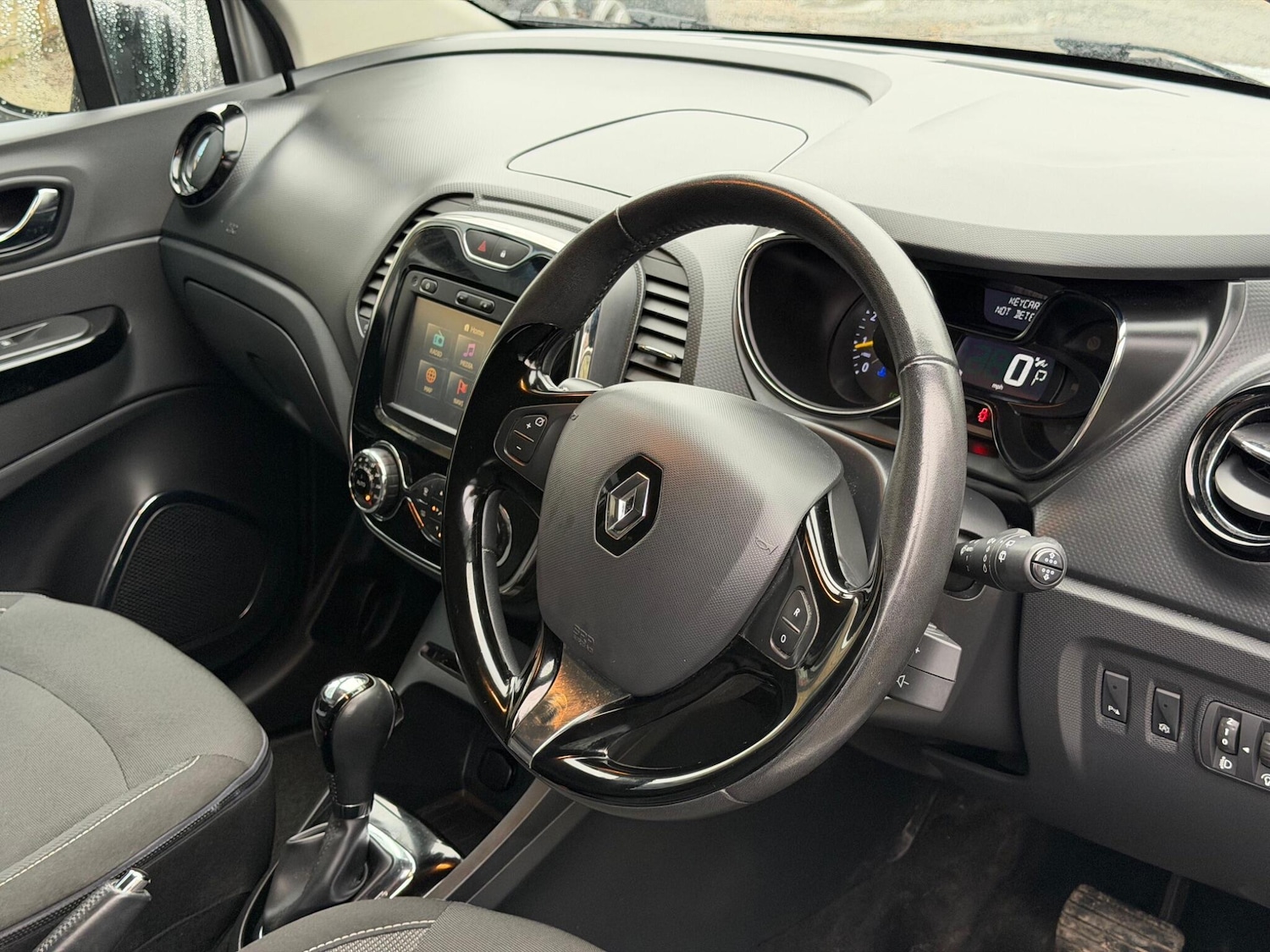 Used Renault Captur 2015 for sale - 77510698: Photo 43