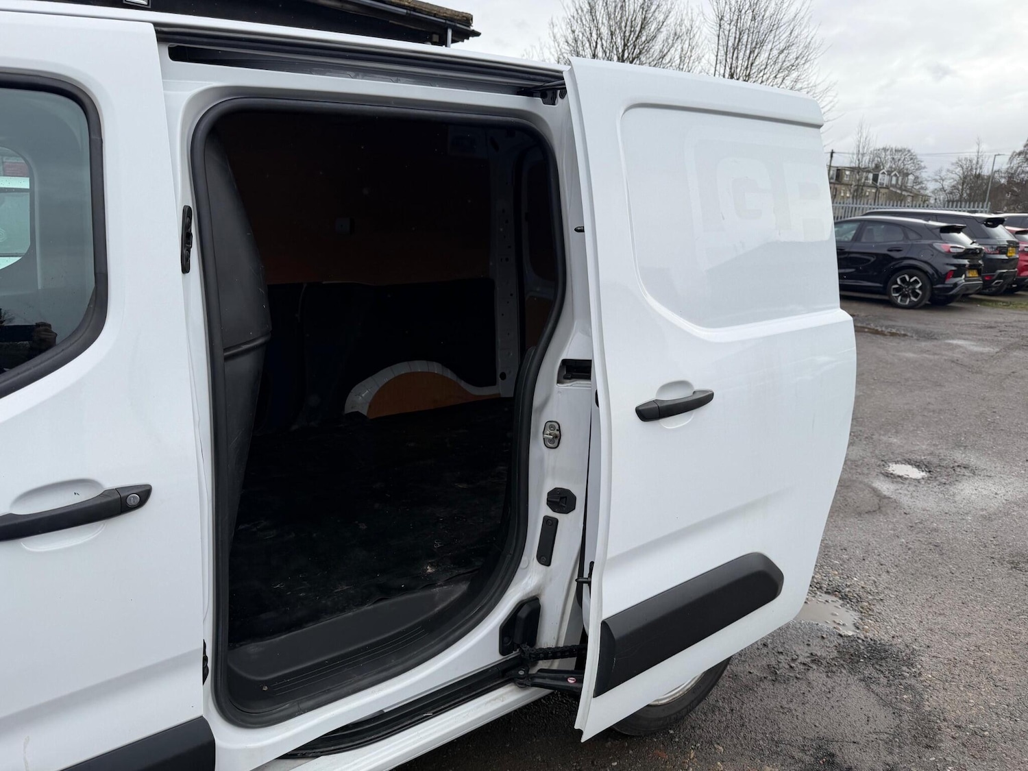 Used Vauxhall Combo 2023 for sale - 77704987: Photo 7