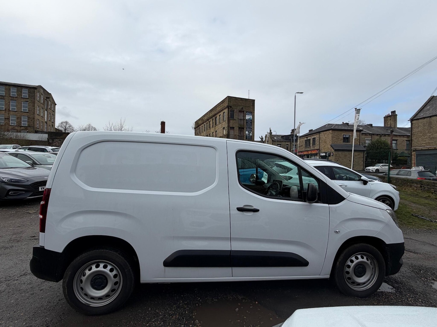 Used Vauxhall Combo 2023 for sale - 77704987: Photo 9