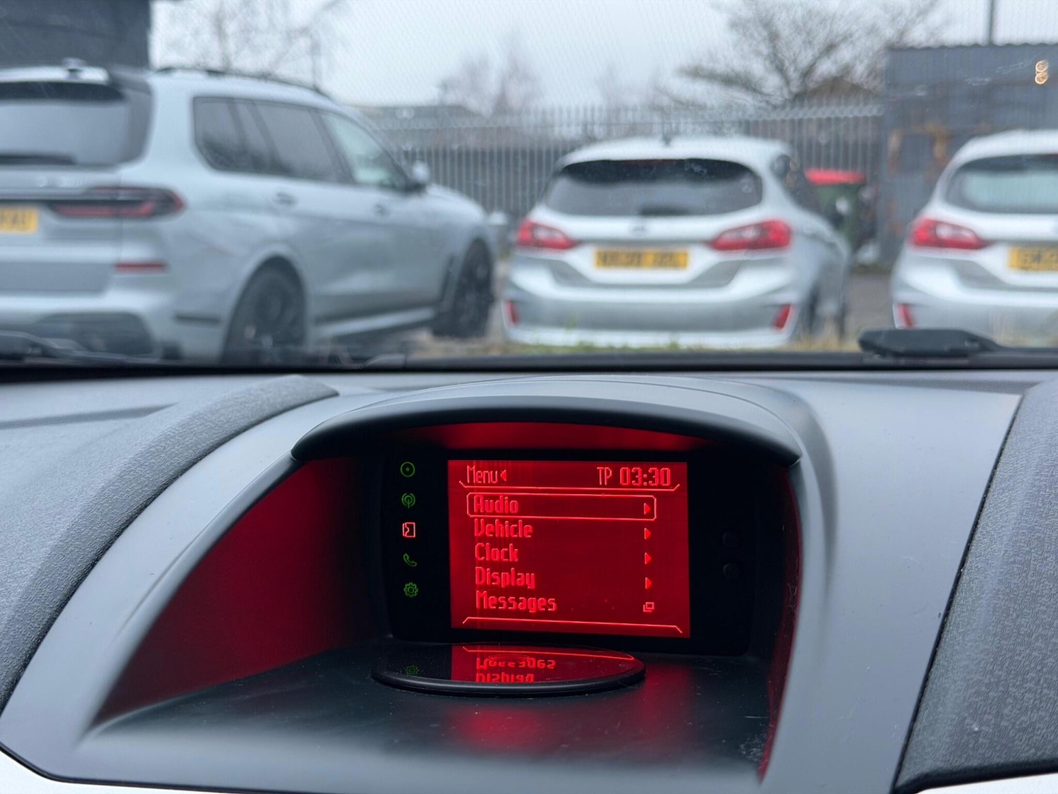 Used Ford Fiesta 2012 for sale - 76688706: Photo 25