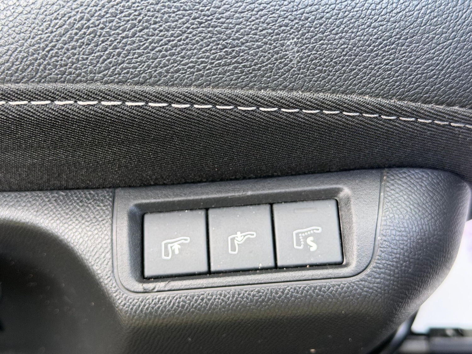 Used Vauxhall Mokka 2024 for sale - 77203386: Photo 23