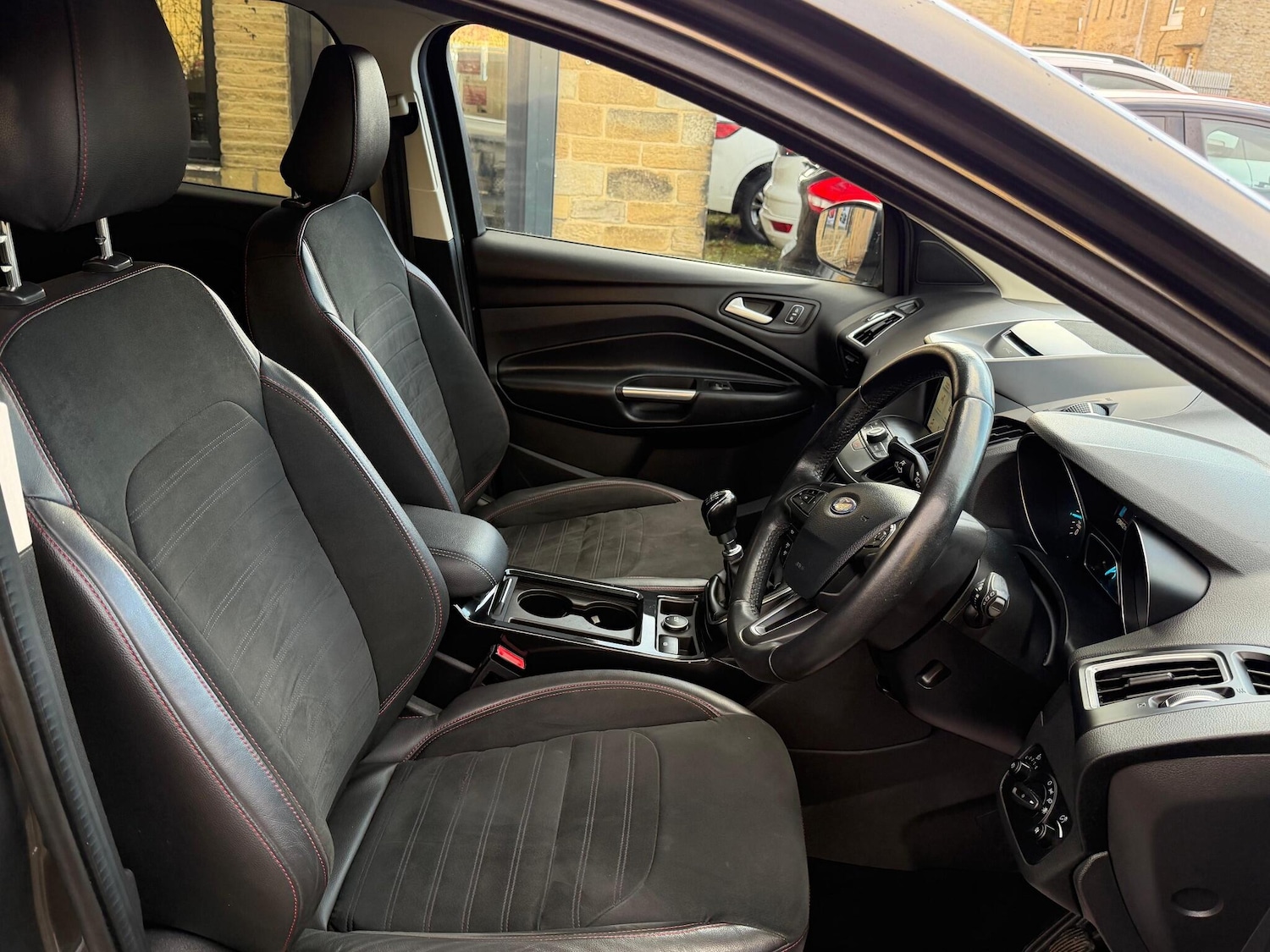 Used Ford Kuga 2018 for sale - 77131100: Photo 9