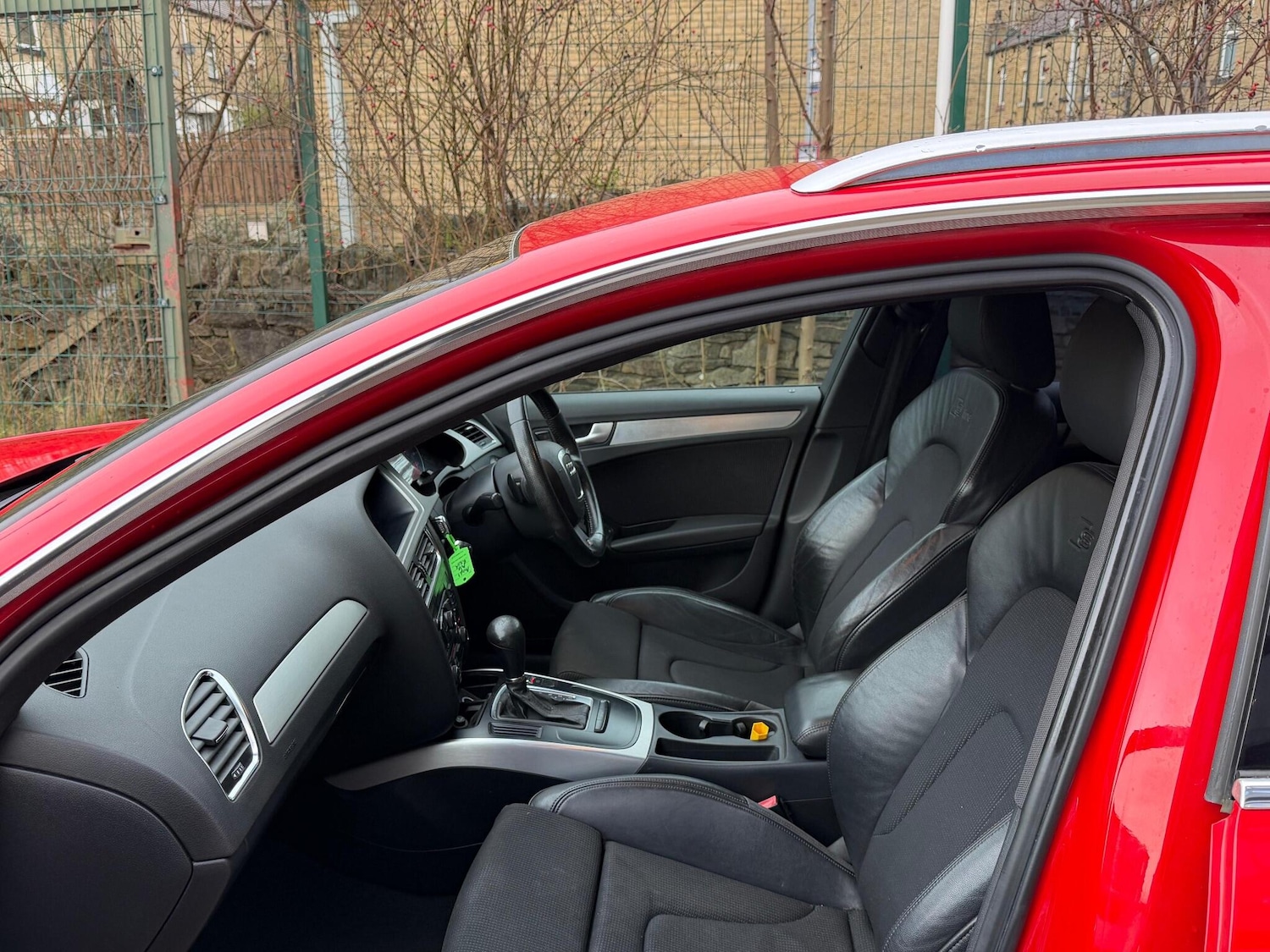 Used Audi A4 2009 for sale - 77084361: Photo 25