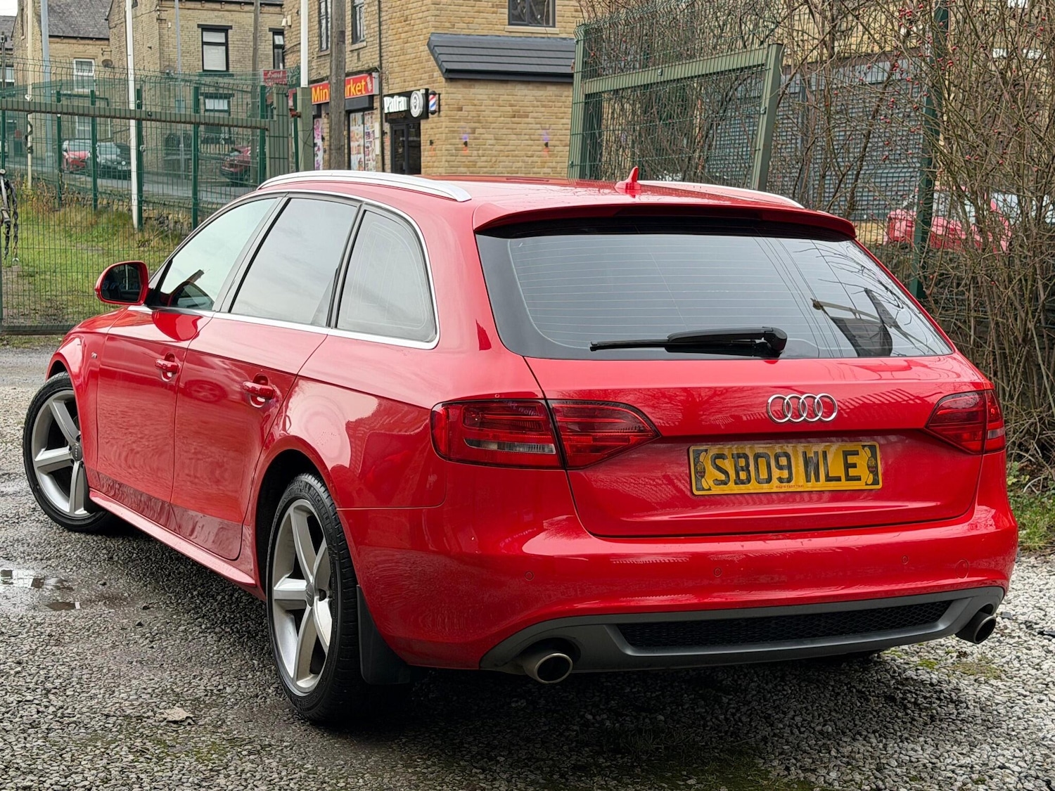 Used Audi A4 2009 for sale - 77084361: Photo 4