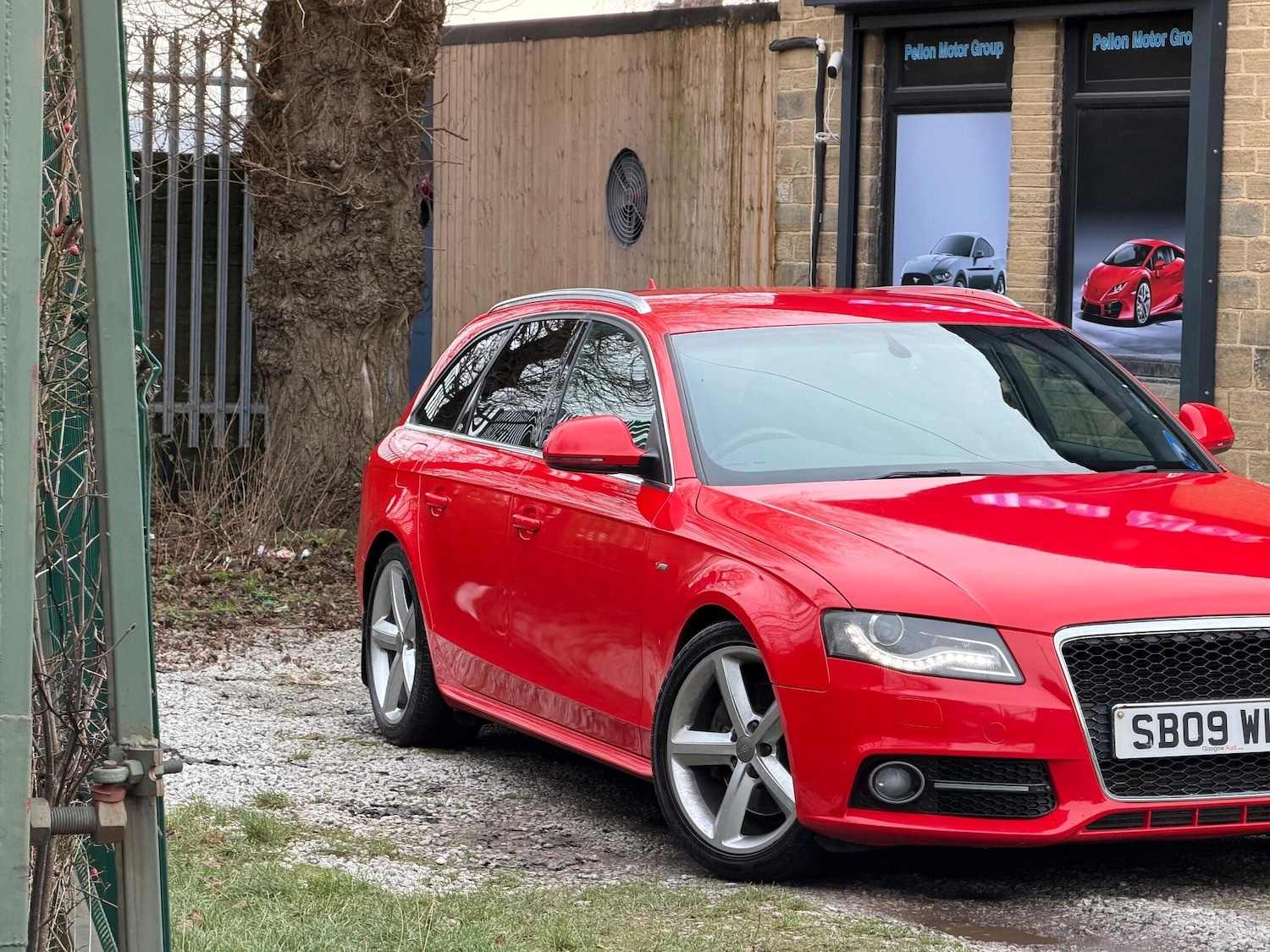 Used Audi A4 2009 for sale - 77084361: Photo 7