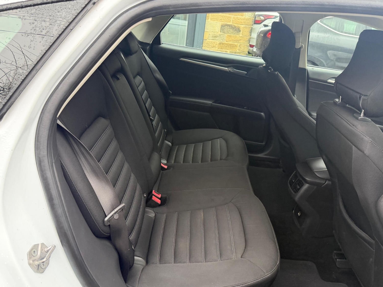 Used Ford Mondeo 2015 for sale - 77523497: Photo 30