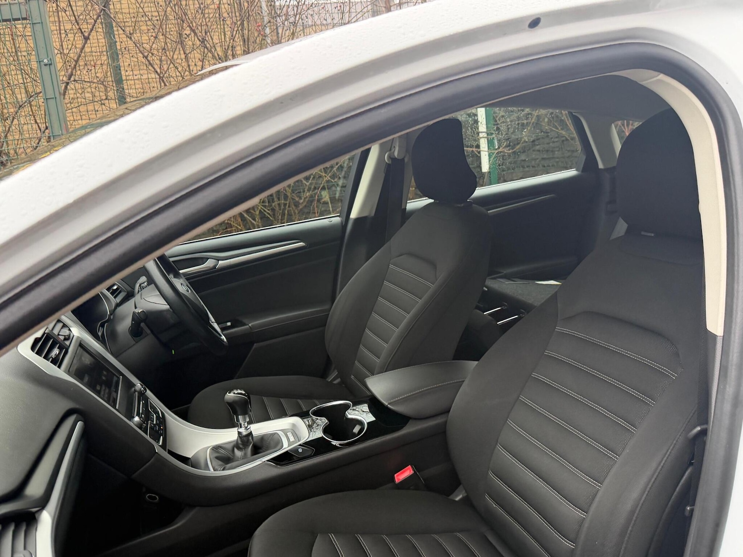 Used Ford Mondeo 2015 for sale - 77523497: Photo 34