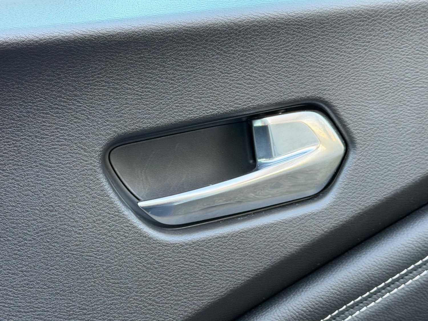 Used Nissan Juke 2023 for sale - 77029623: Photo 40