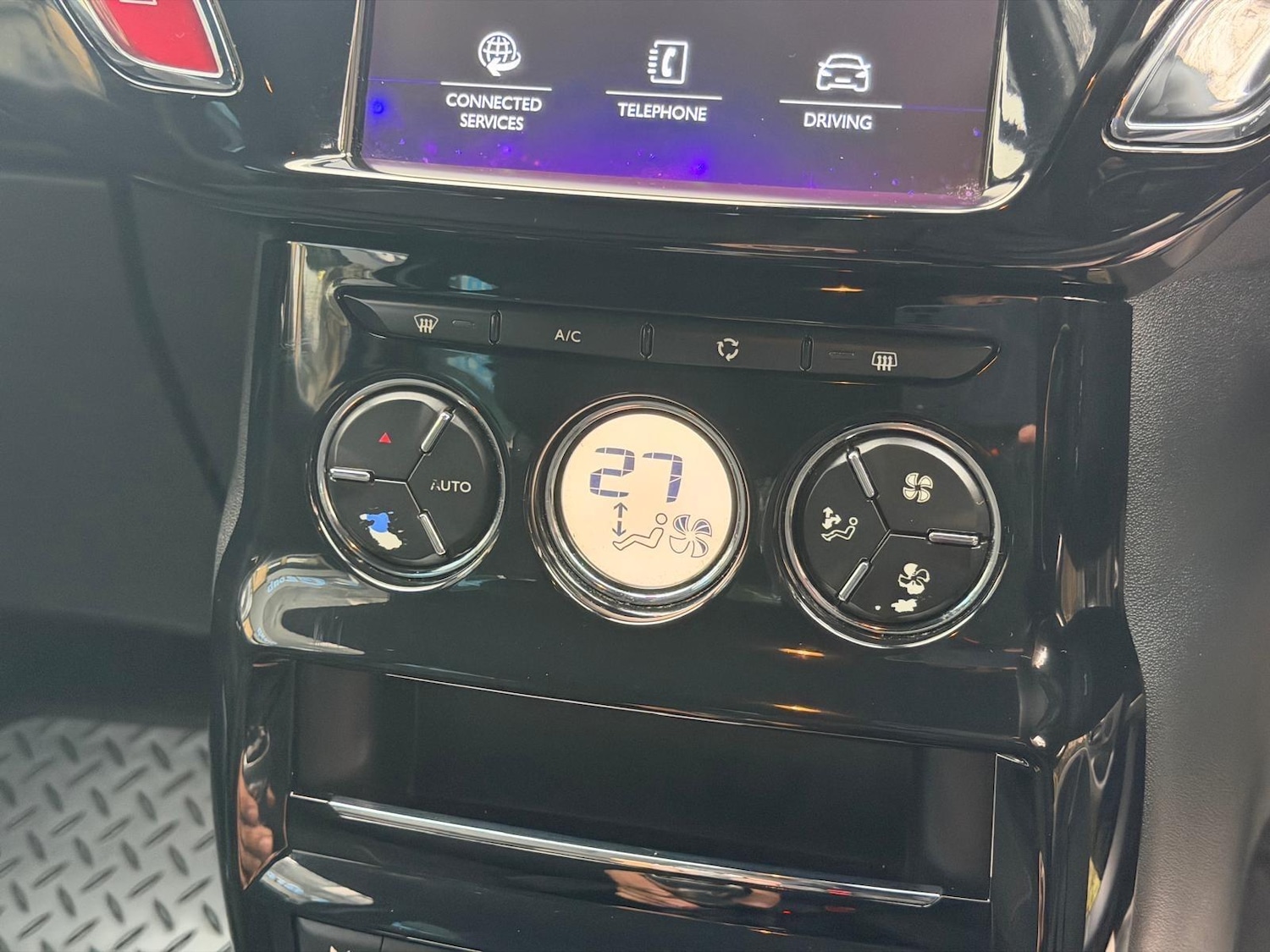 Used DS Automobiles DS 3 2015 for sale - 76472423: Photo 26