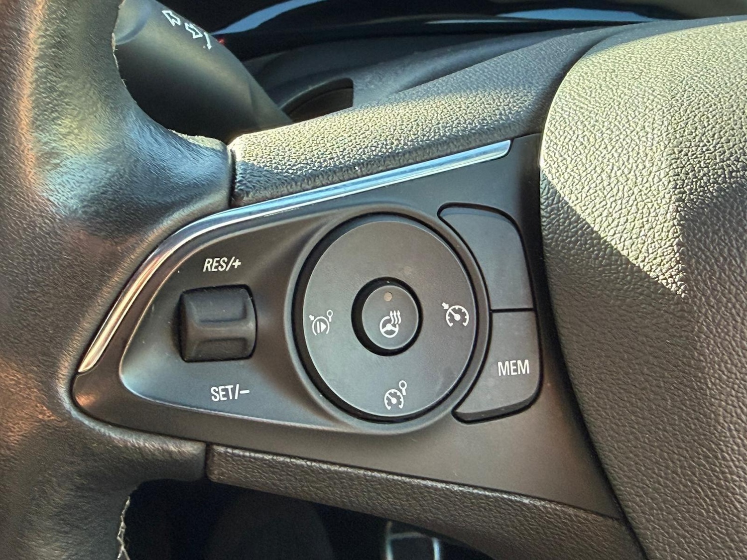 Used Vauxhall Mokka 2023 for sale - 77898362: Photo 25